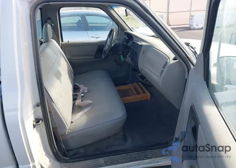 1996 Ford Ranger из США, поврежденный, VIN 1FTCR10UXTUA28638